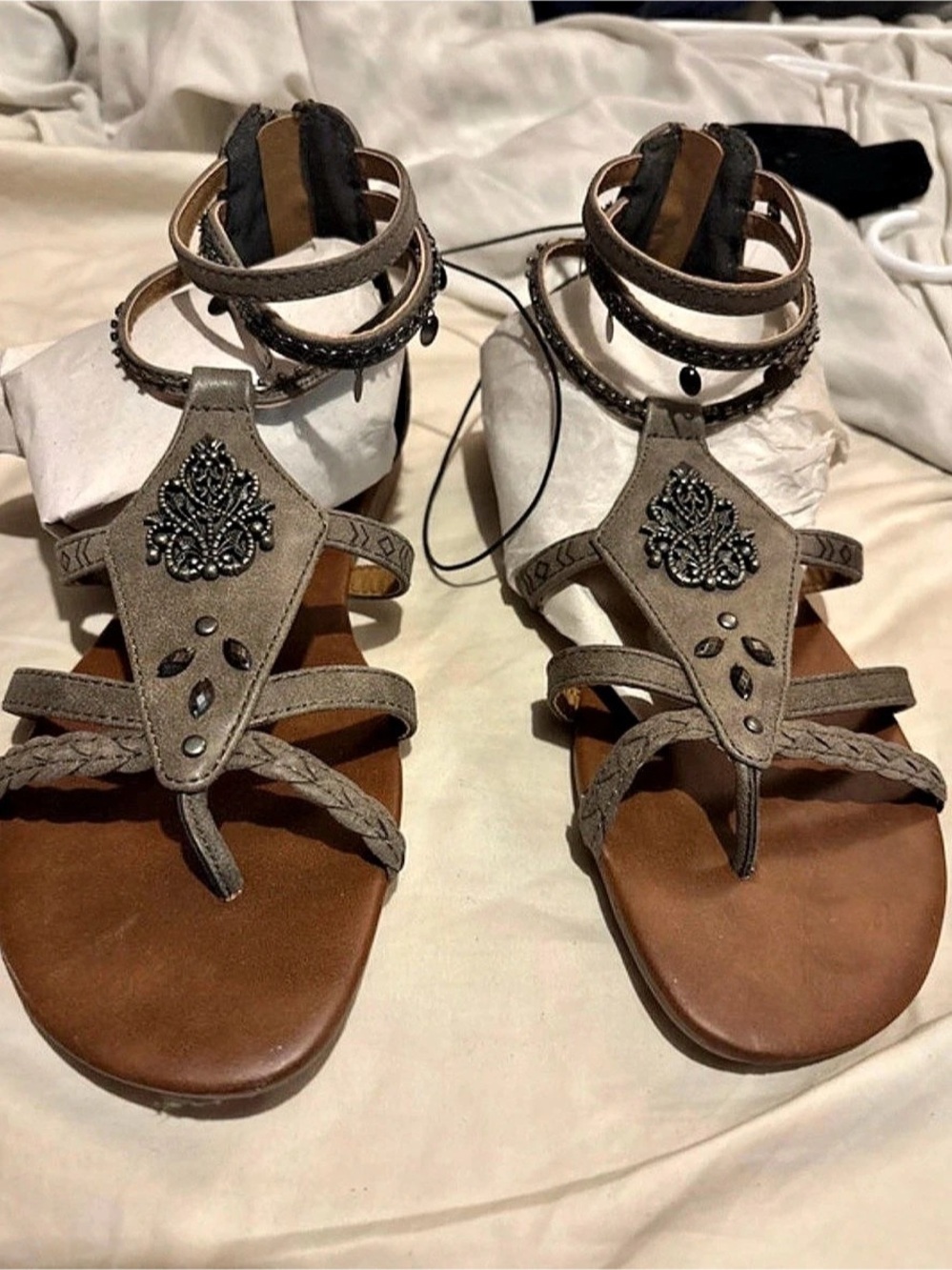 Strappy Gladiator Sandals in Gray & Brown Like New